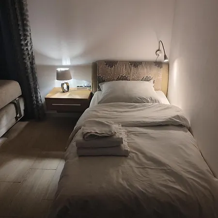 Komfortzone - Stilvolle Gaestewohnung In * Marburg