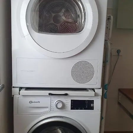 Komfortzone - Stilvolle Gaestewohnung In Marburg